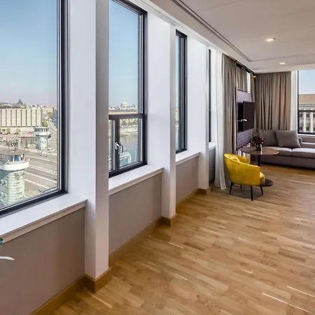 Hotel Nh Collection 5*