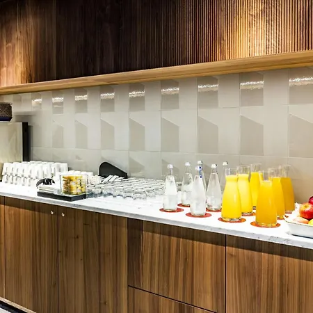 Hotell Nh Collection 5*