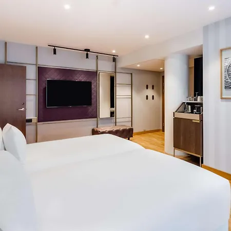 Hotel Nh Collection 5*