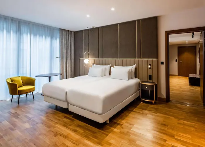 Nh Collection Hotel 5*