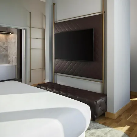 Nh Collection Otel 5*